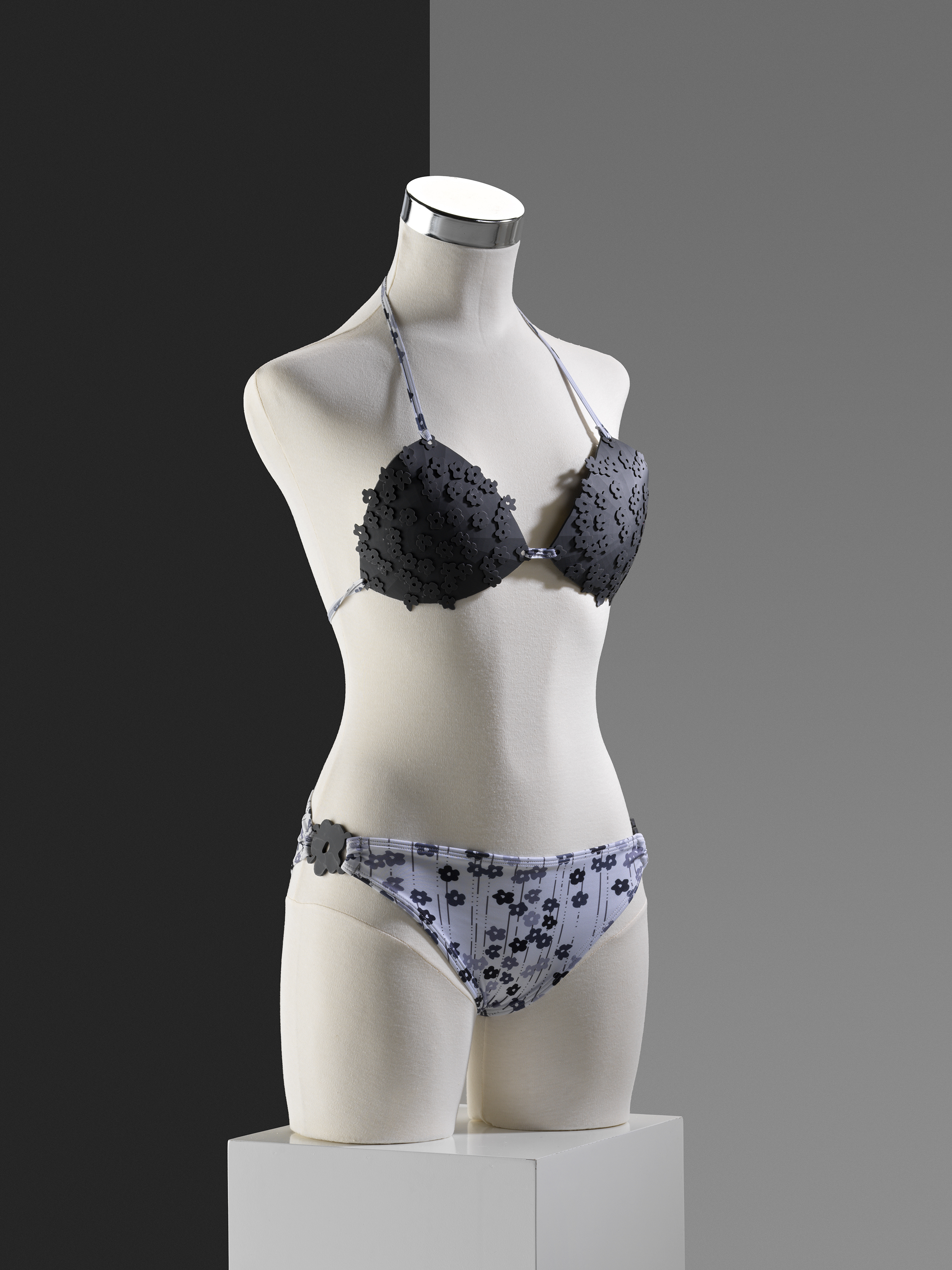 a3ec4f3844cf79bcb00bf975a404fb114d97b42d